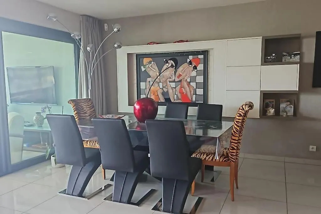 Hyper Centre Bandol Agreable T4 Piscine Chauffer Clim Parking Wifi Apartment France